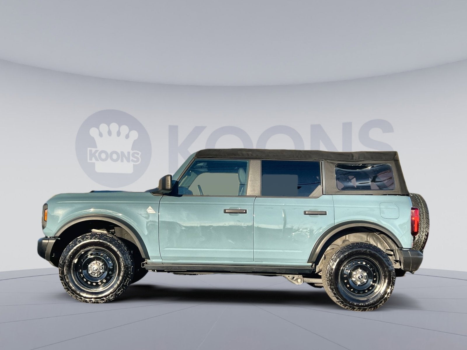 2023 Ford Bronco Black Diamond