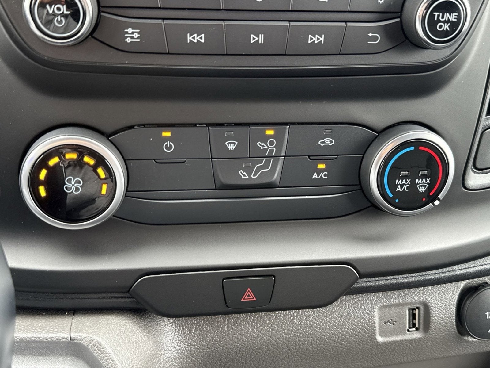 2025 Ford Transit-250 Base