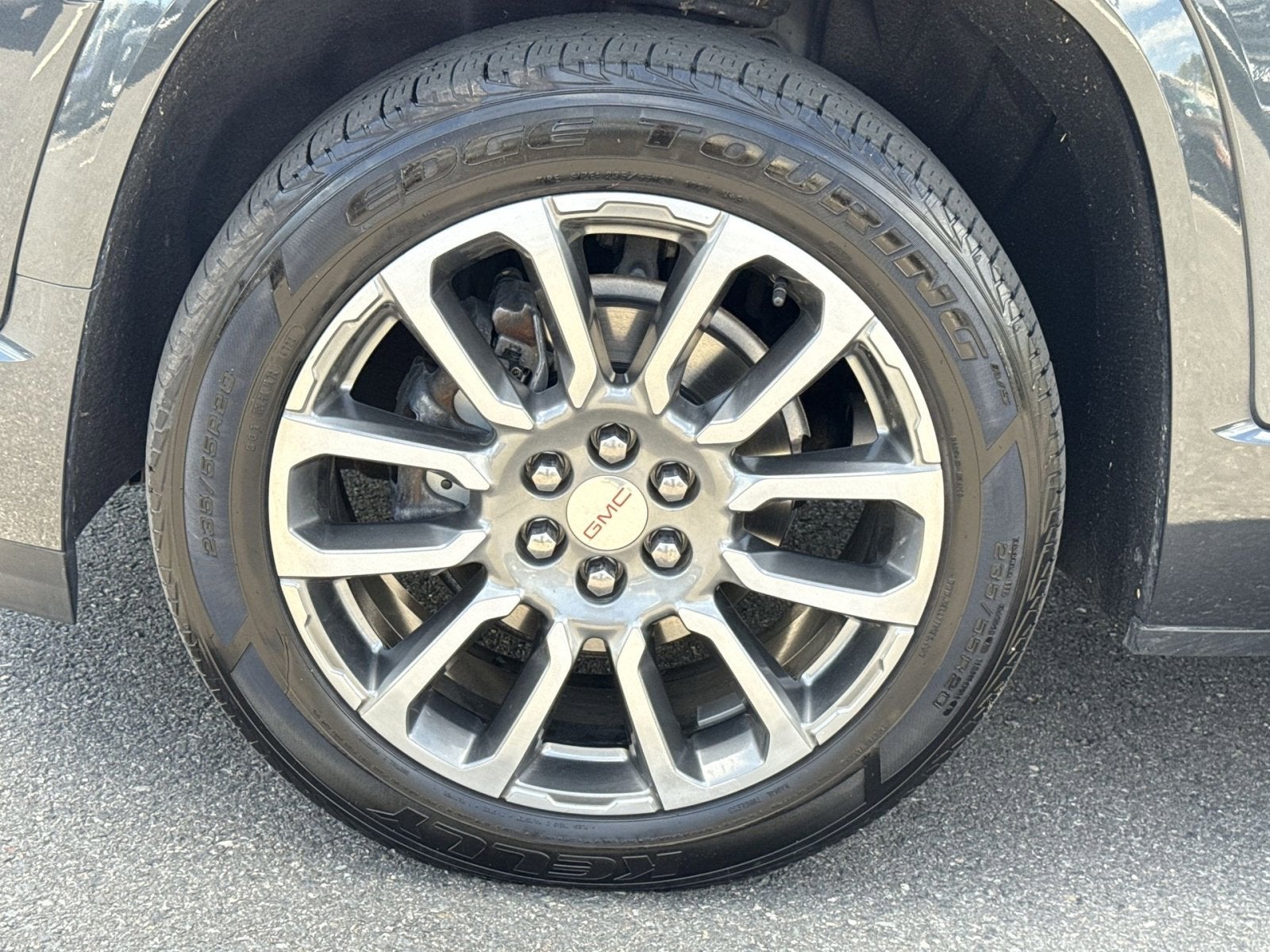 2021 GMC Acadia Denali