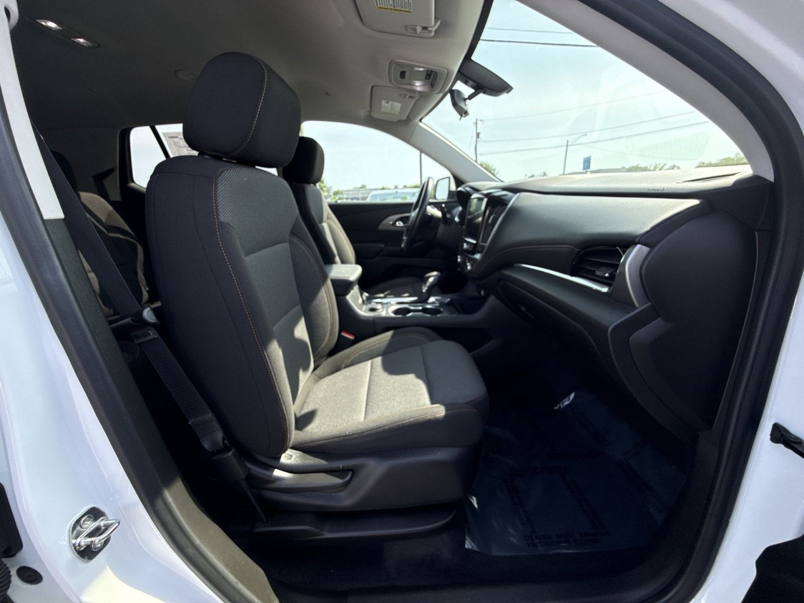 2021 Chevrolet Traverse LT