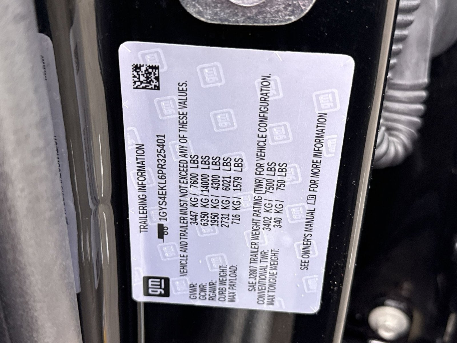 2023 Cadillac Escalade Sport