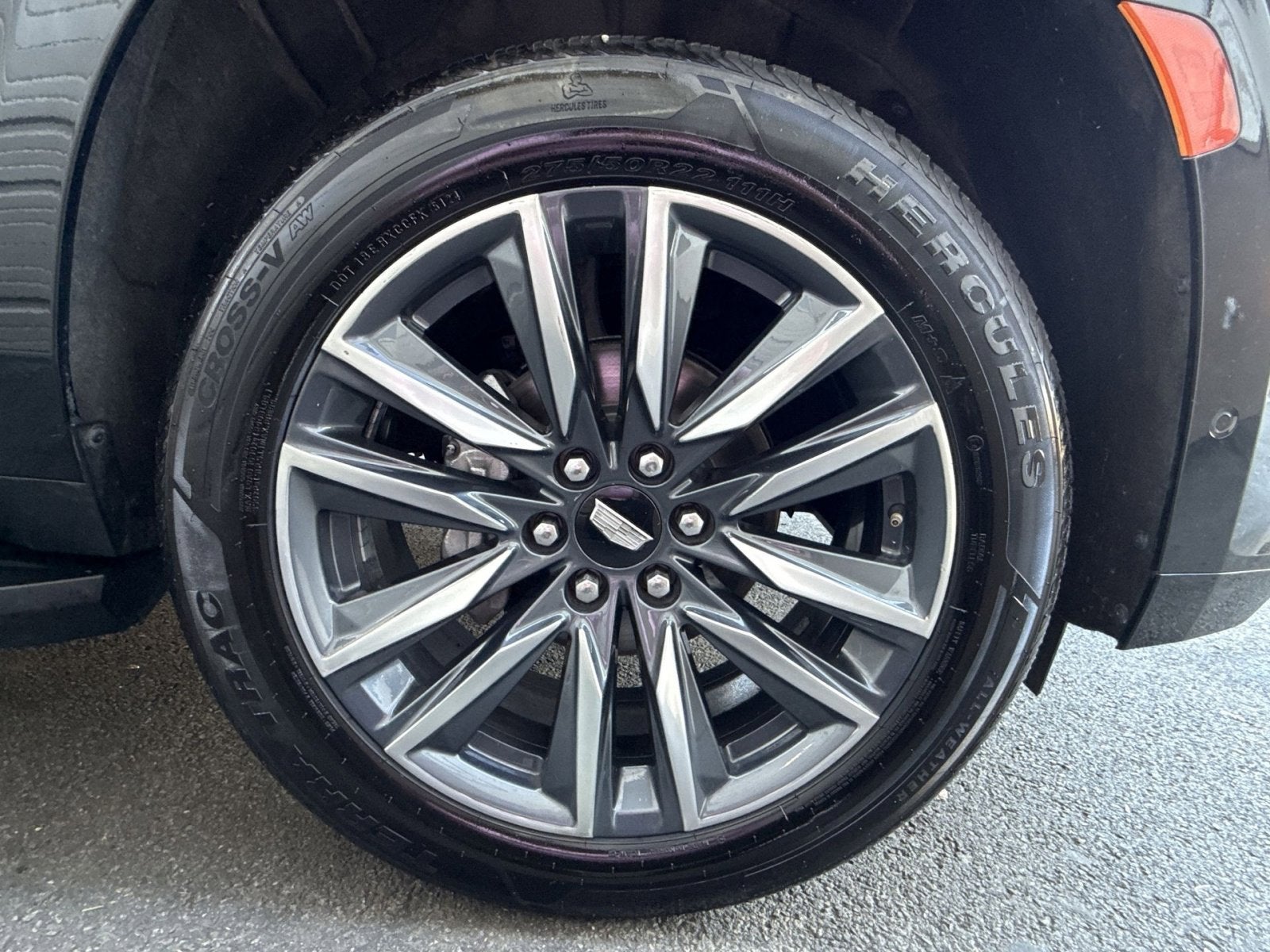 2023 Cadillac Escalade Sport