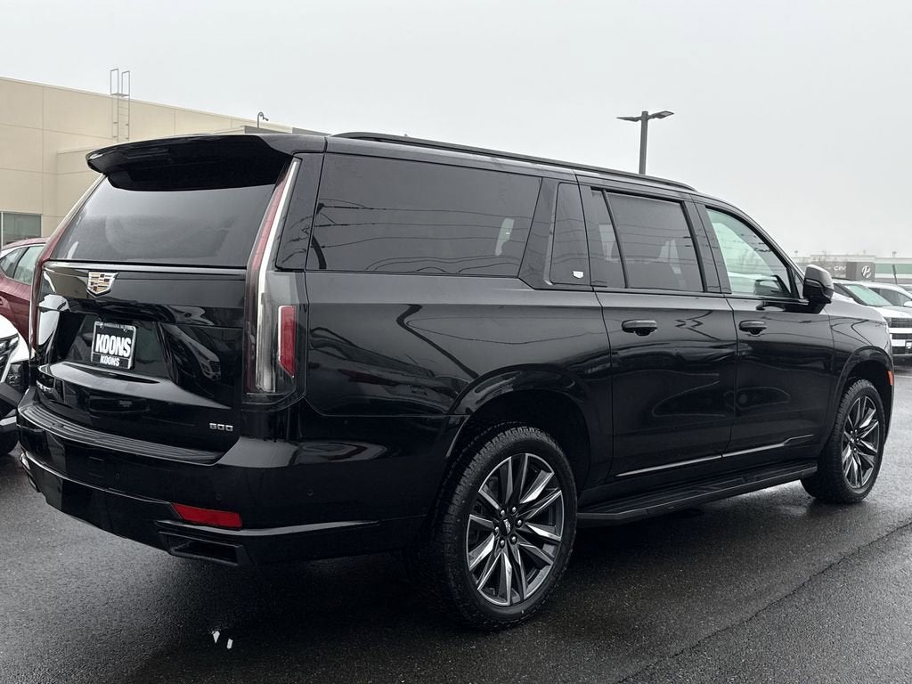 2023 Cadillac Escalade ESV Sport