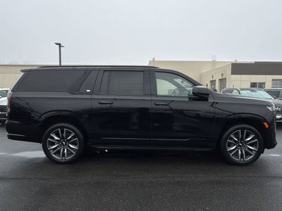 2023 Cadillac Escalade ESV Sport