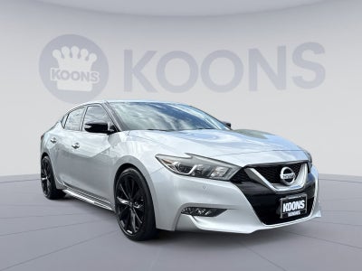 2017 Nissan Maxima SR