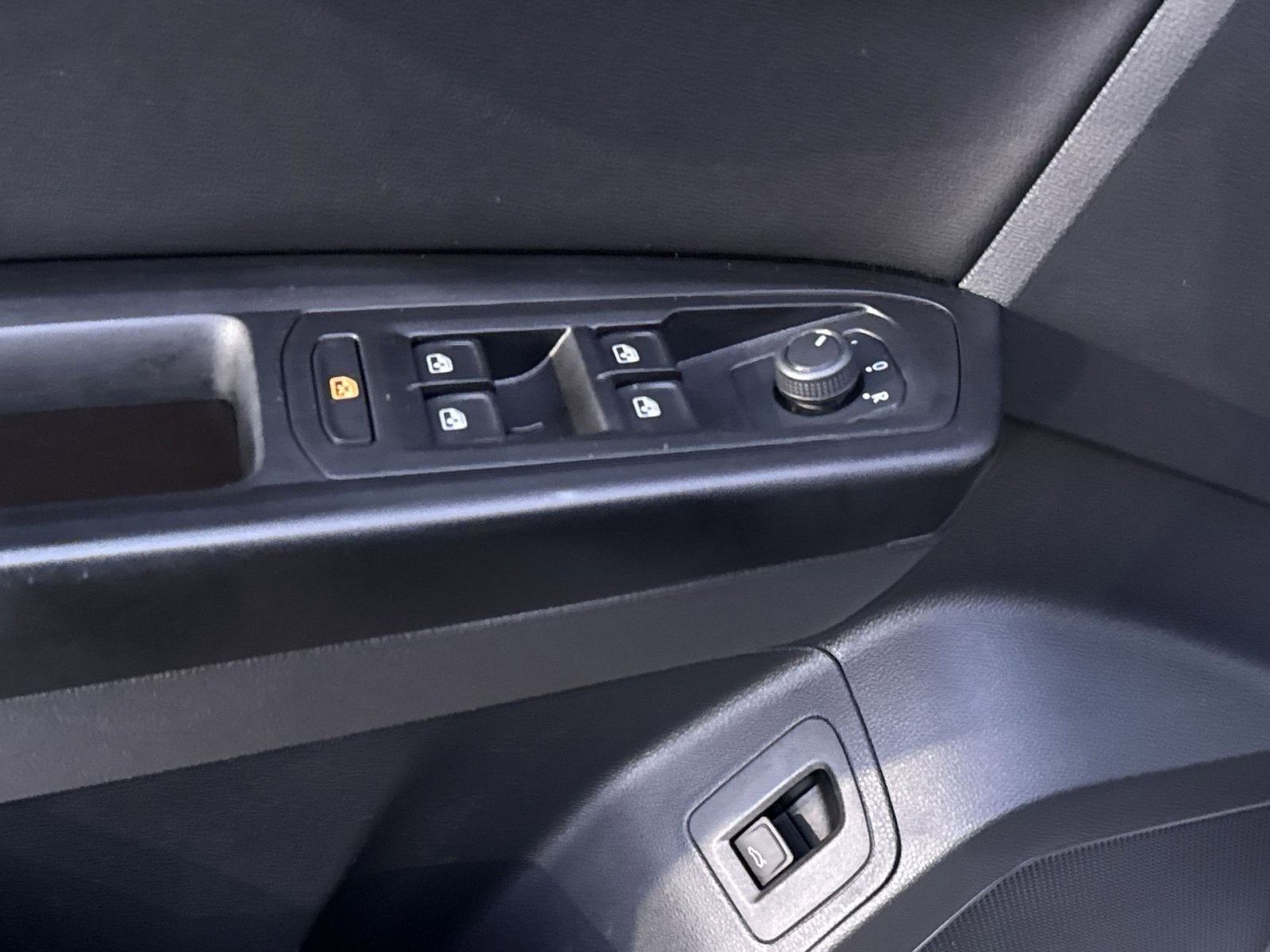 2020 Volkswagen Atlas Cross Sport 3.6L V6 SE w/Technology