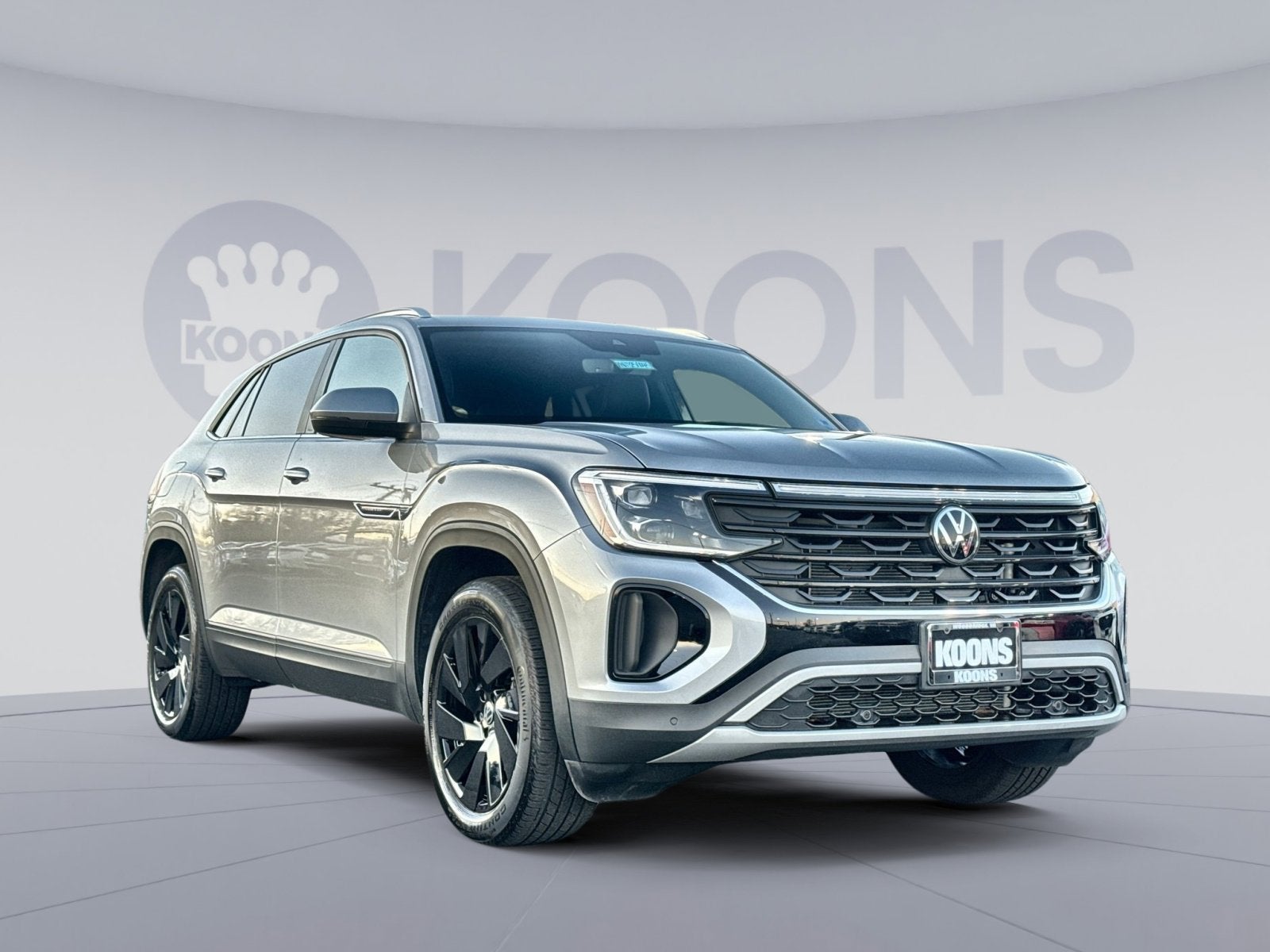 2025 Volkswagen Atlas Cross Sport 2.0T SE w/Technology