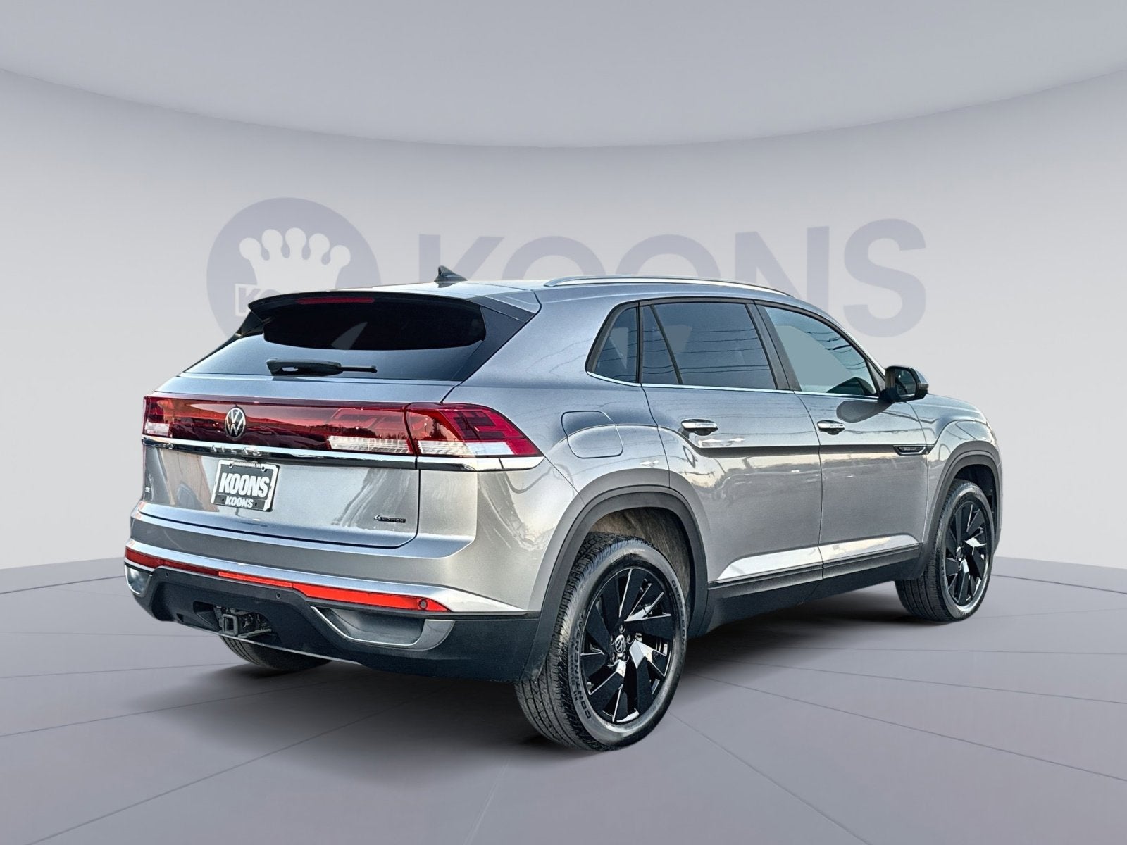 2025 Volkswagen Atlas Cross Sport 2.0T SE w/Technology