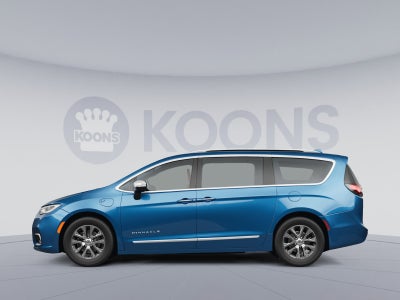 2024 Chrysler Pacifica Hybrid Pinnacle