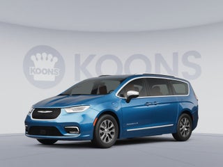 2024 Chrysler Pacifica Hybrid Pinnacle