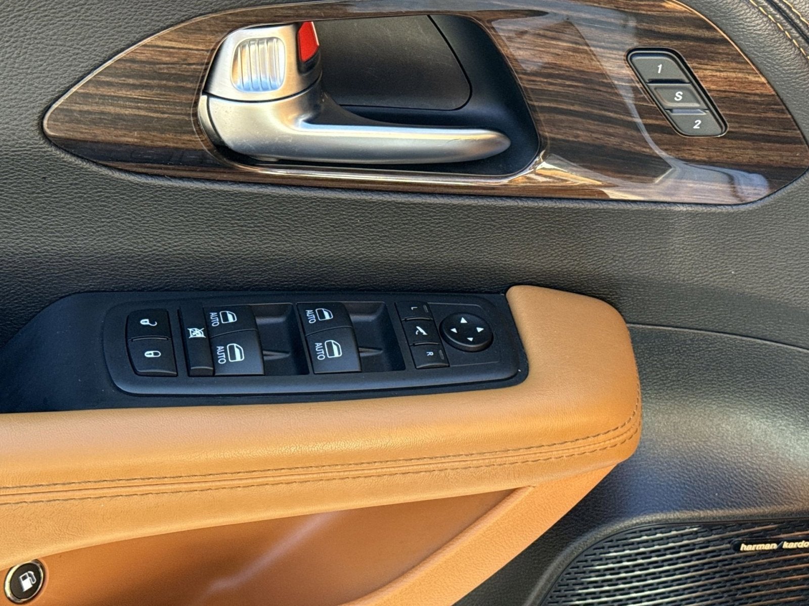 2021 Chrysler Pacifica Hybrid Pinnacle