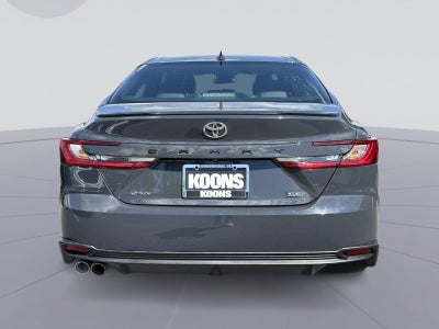 2025 Toyota Camry SE