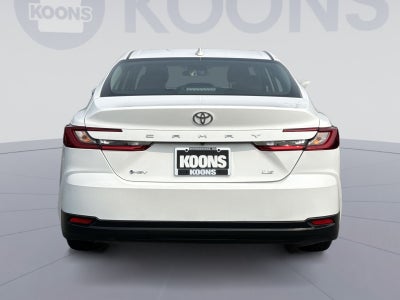2025 Toyota Camry LE
