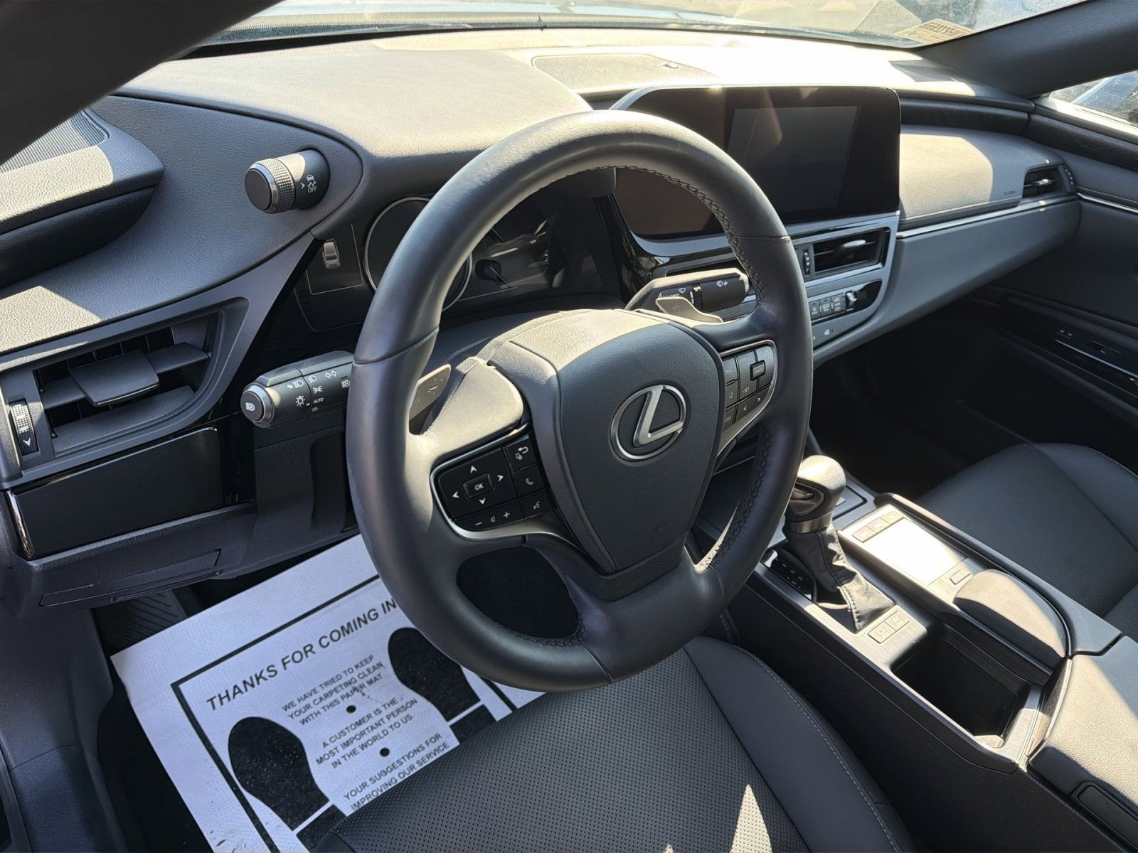 2022 Lexus ES 300h