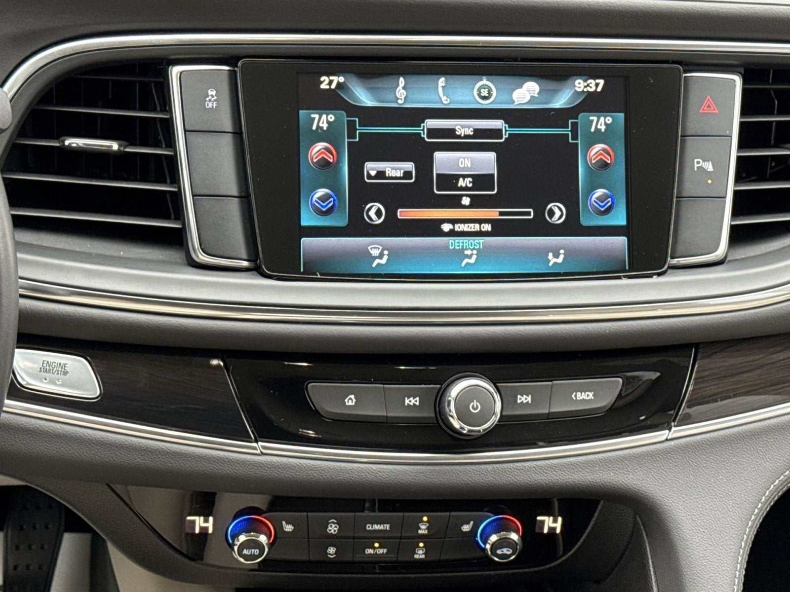 2018 Buick Enclave Essence