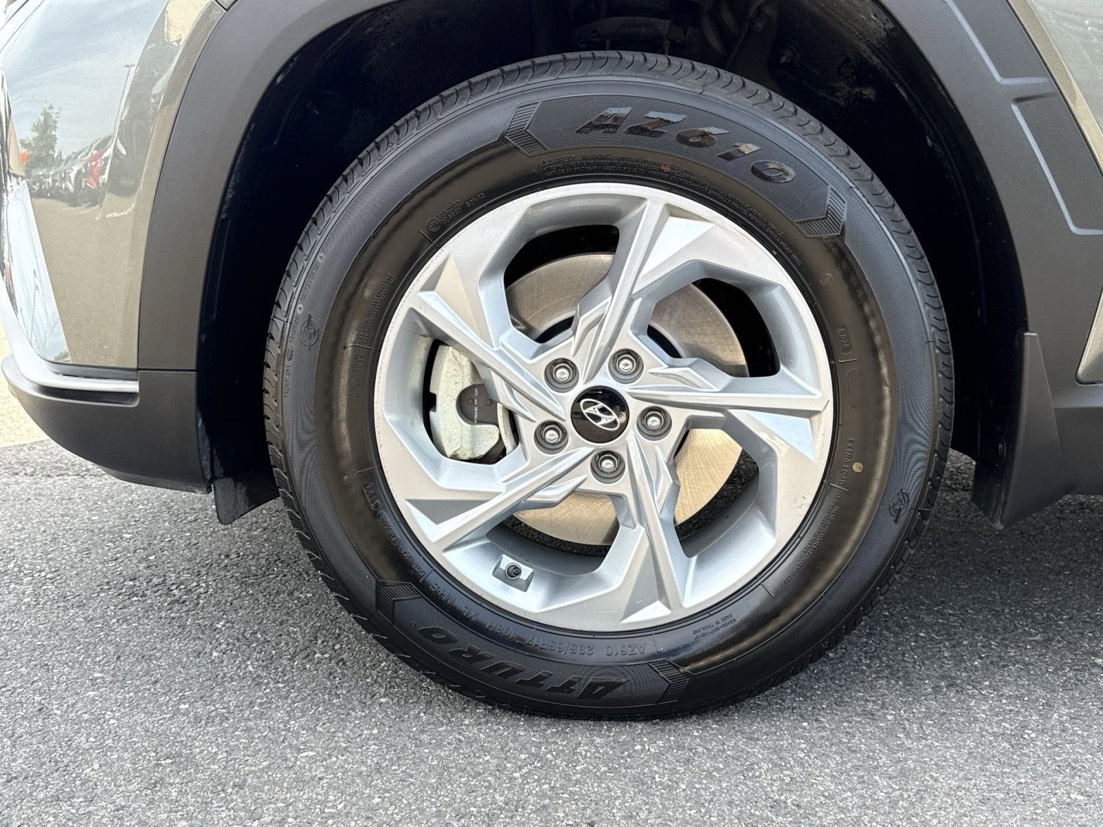 2023 Hyundai TUCSON SE