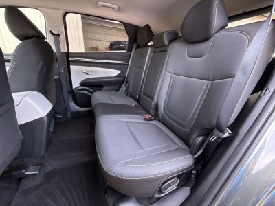 2023 Hyundai TUCSON SE