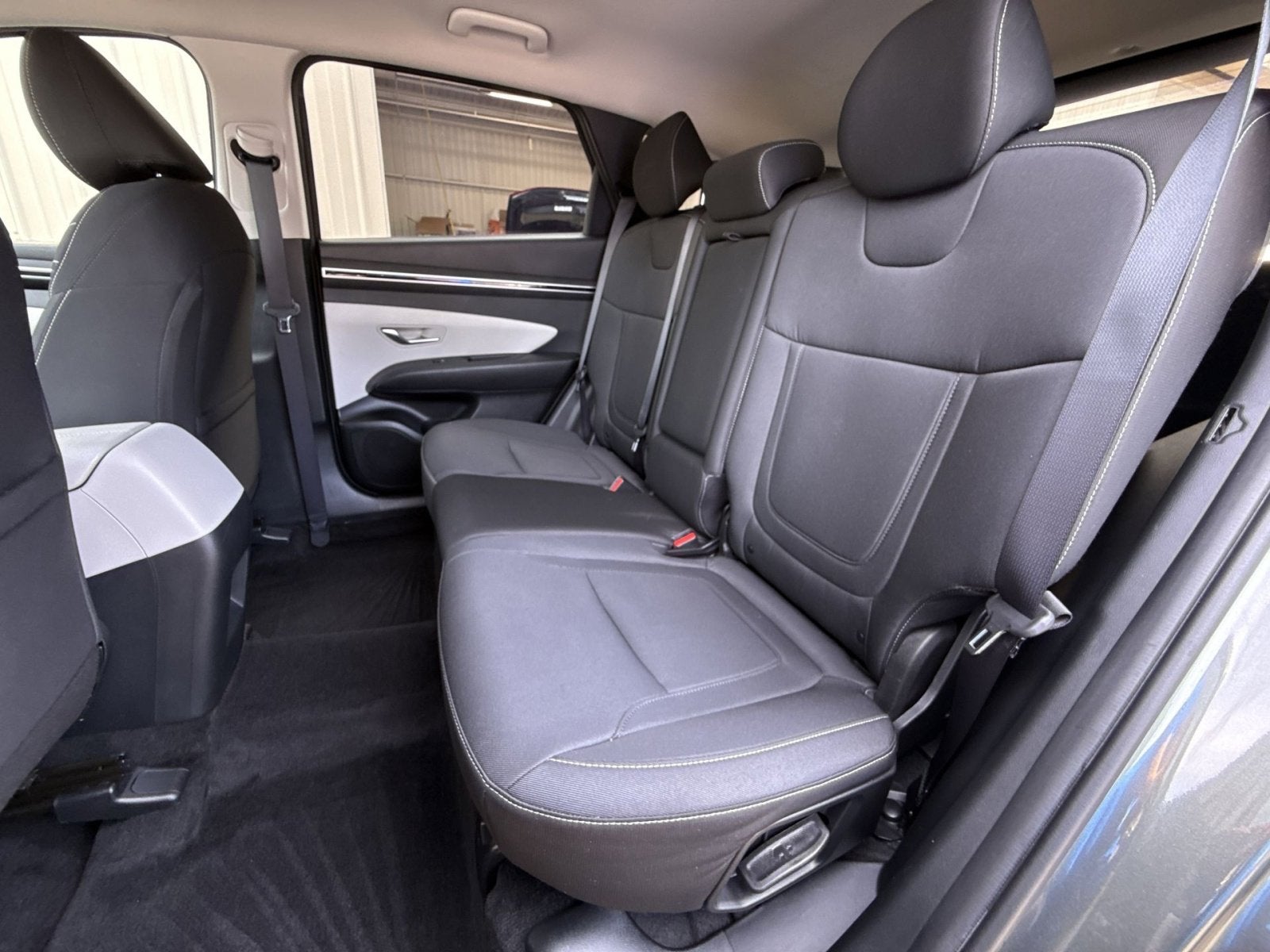 2023 Hyundai TUCSON SE
