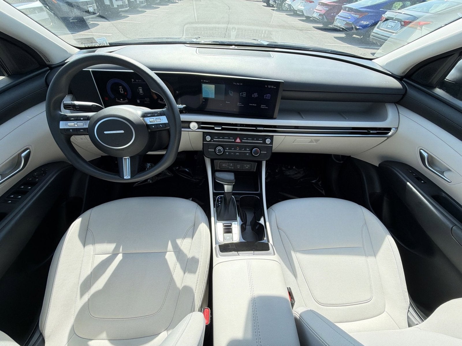 2025 Hyundai TUCSON SE