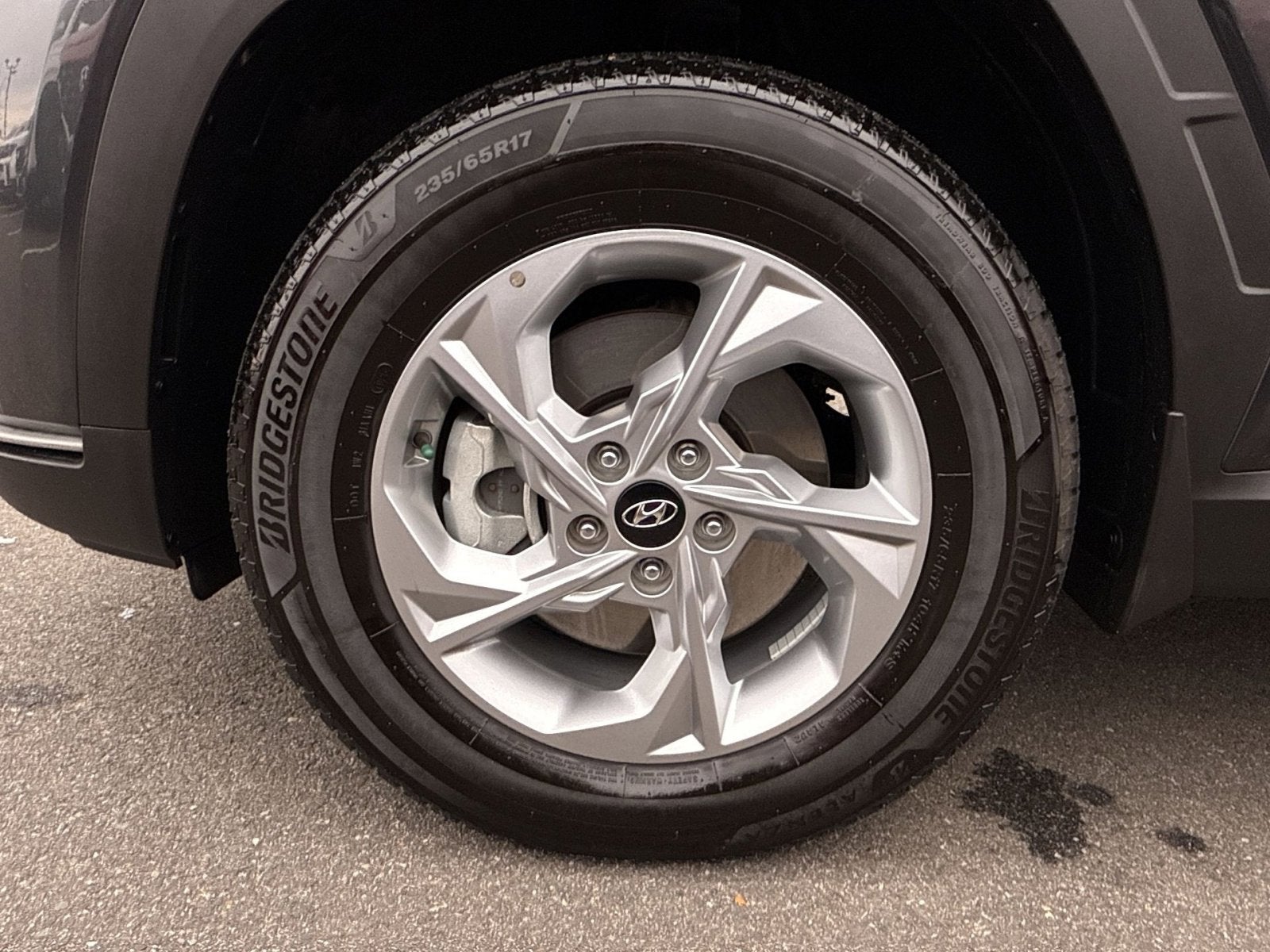 2023 Hyundai TUCSON SE