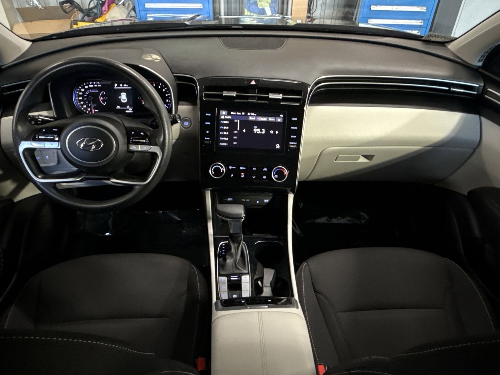 2023 Hyundai TUCSON SEL