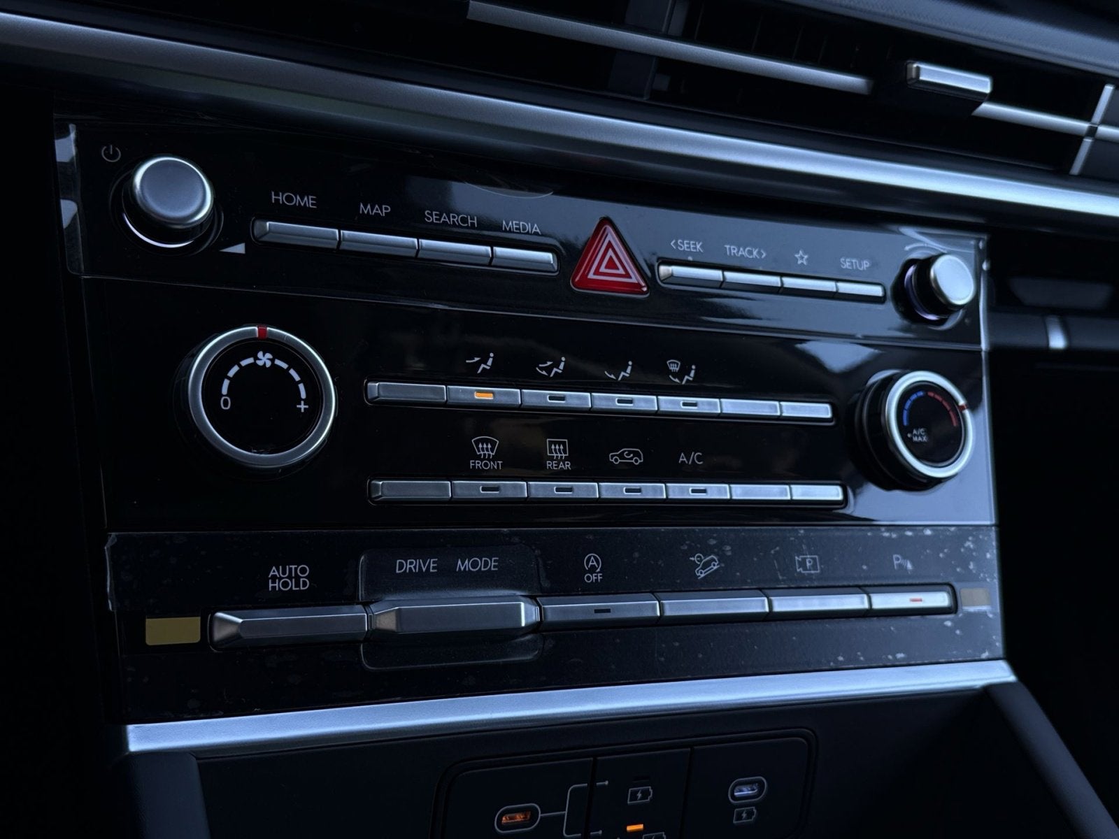 2026 Hyundai SANTA FE SE