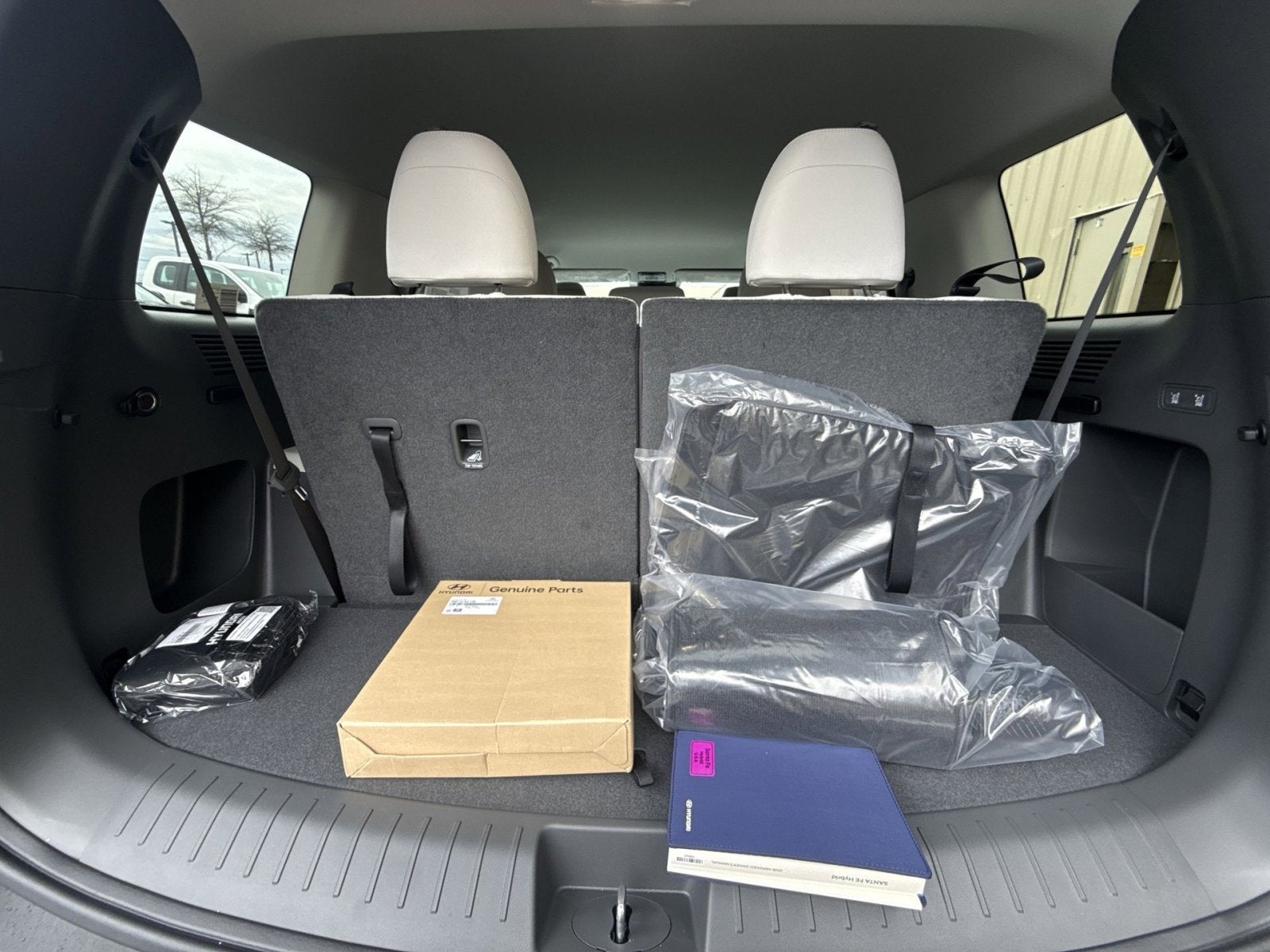 2026 Hyundai SANTA FE HYBRID SE