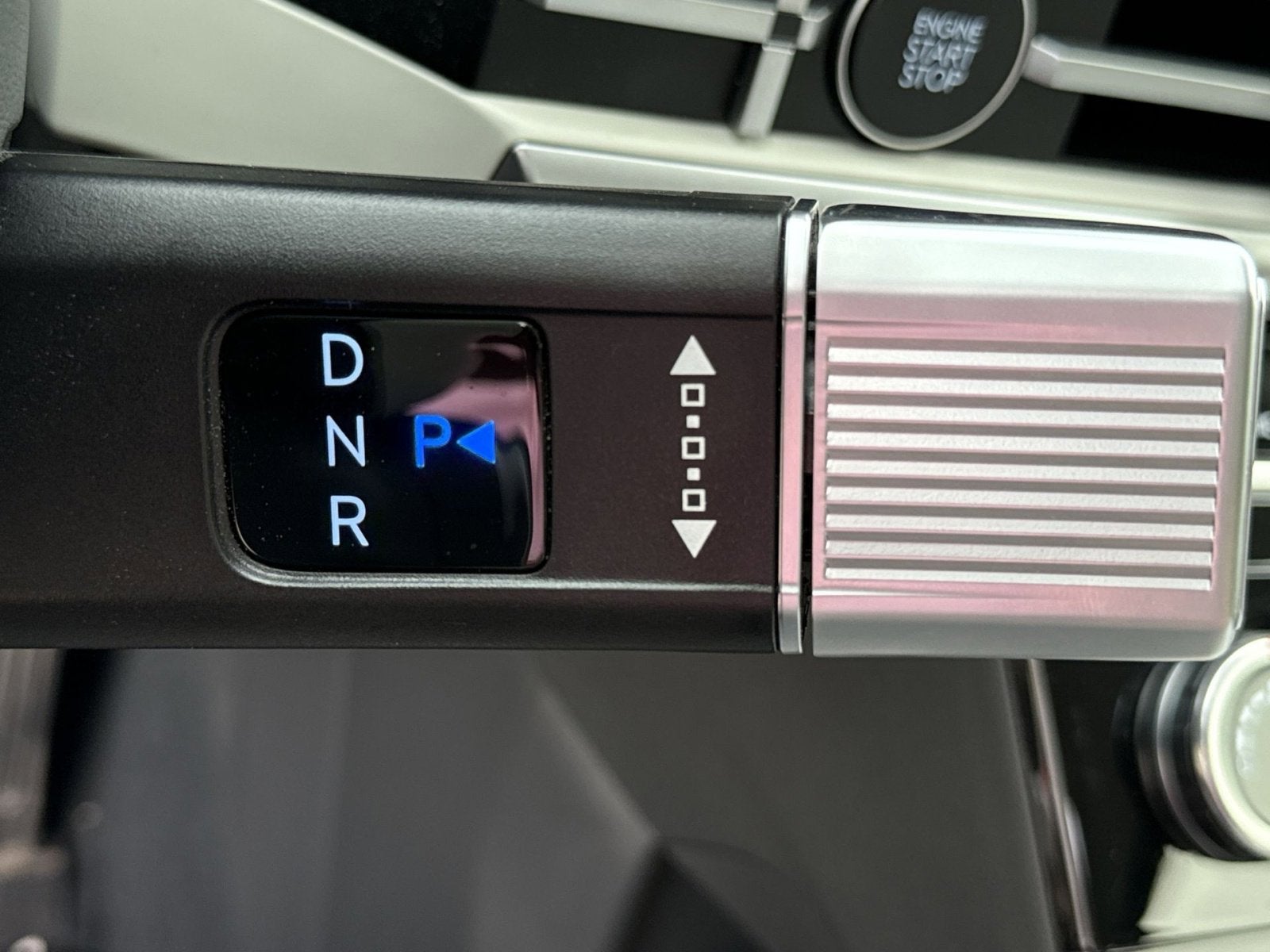 2024 Hyundai SANTA FE SE