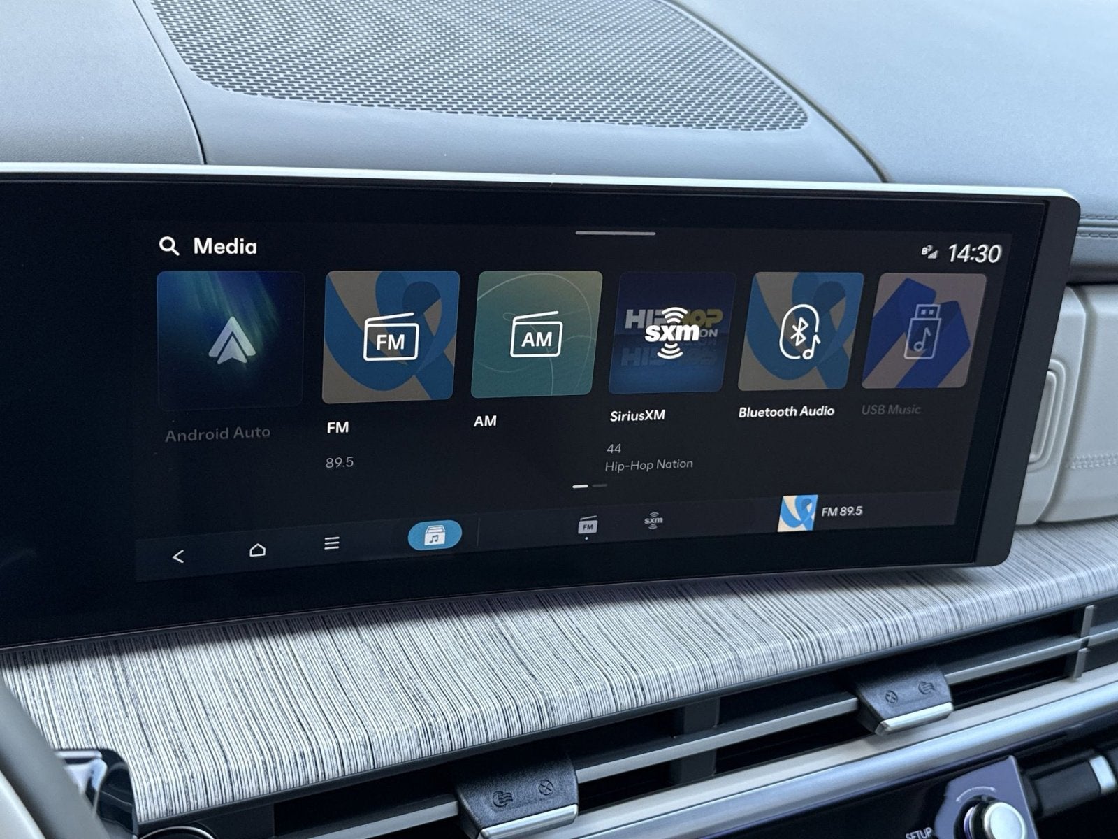 2025 Hyundai SANTA FE HYBRID Calligraphy