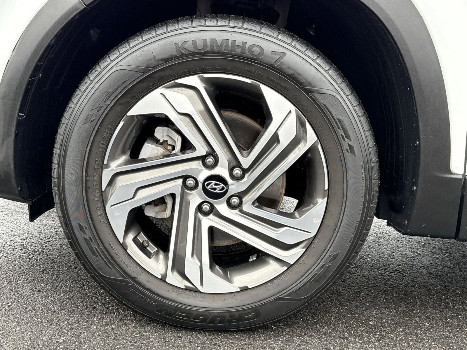 2023 Hyundai SANTA FE SE