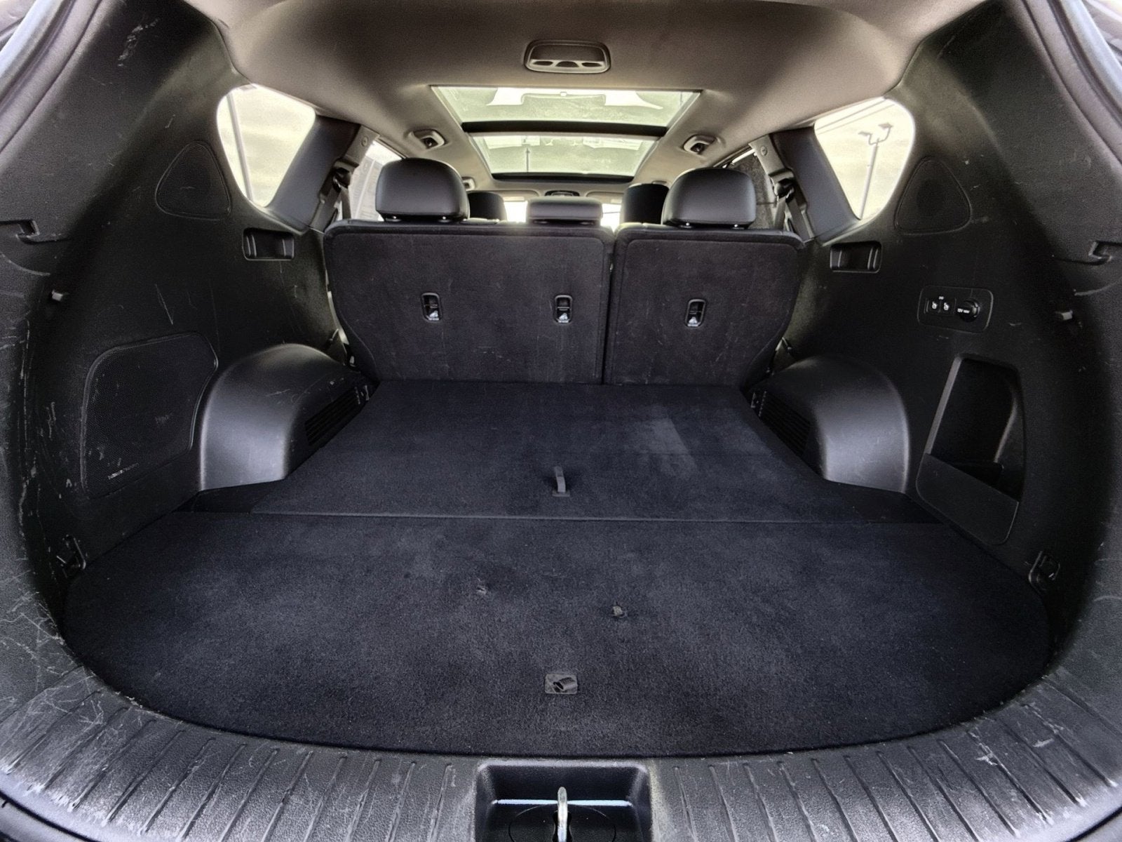 2023 Hyundai SANTA FE HYBRID SEL Premium