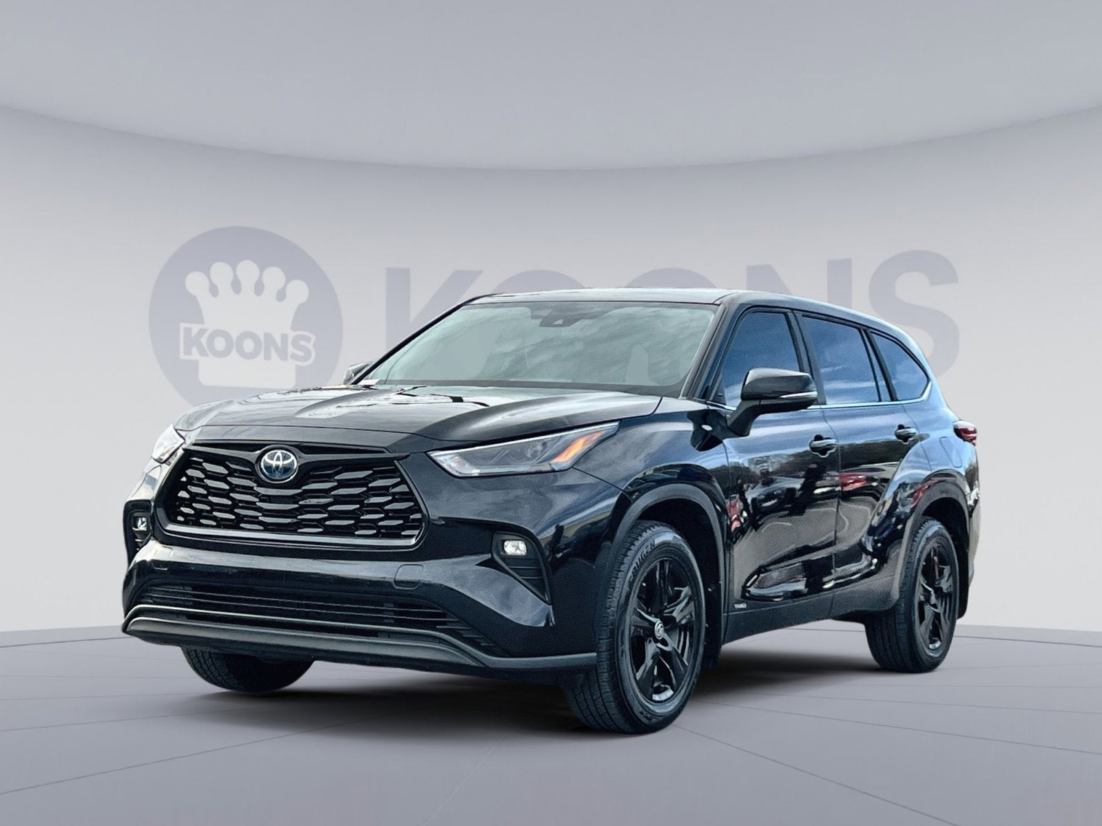 2023 Toyota Highlander Hybrid LE