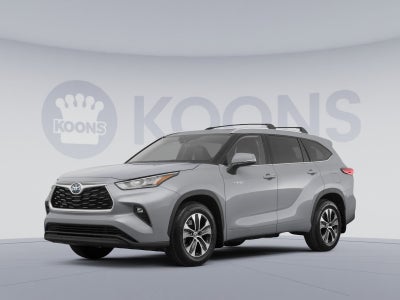 2022 Toyota Highlander Hybrid XLE