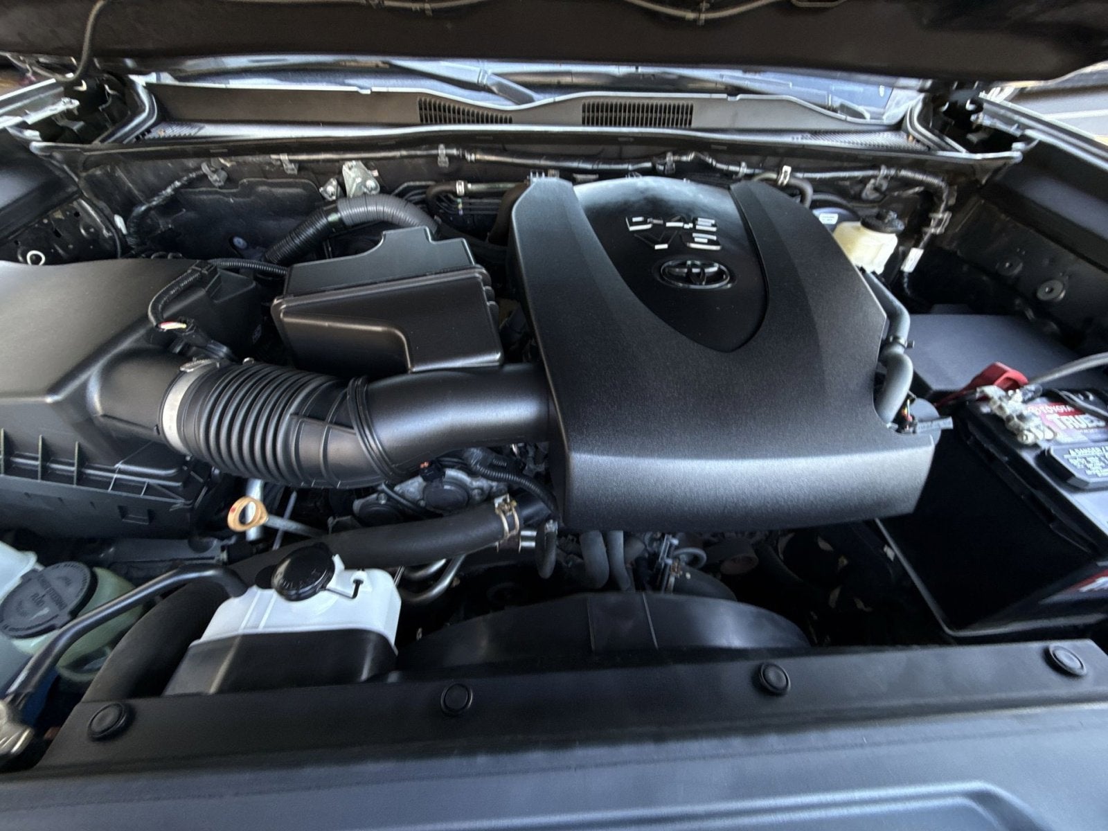 2017 Toyota Tacoma SR5