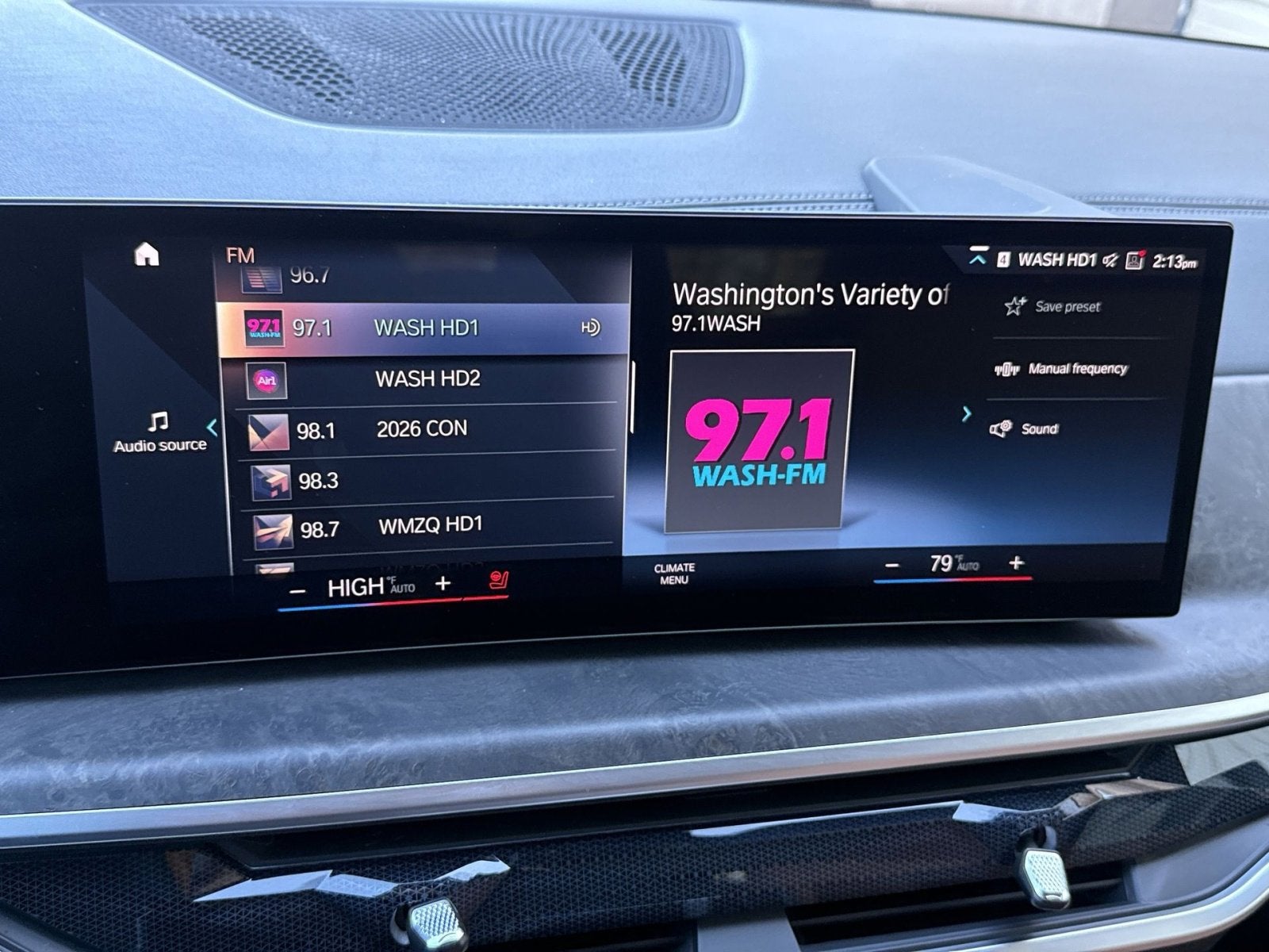 2023 BMW X7 xDrive40i