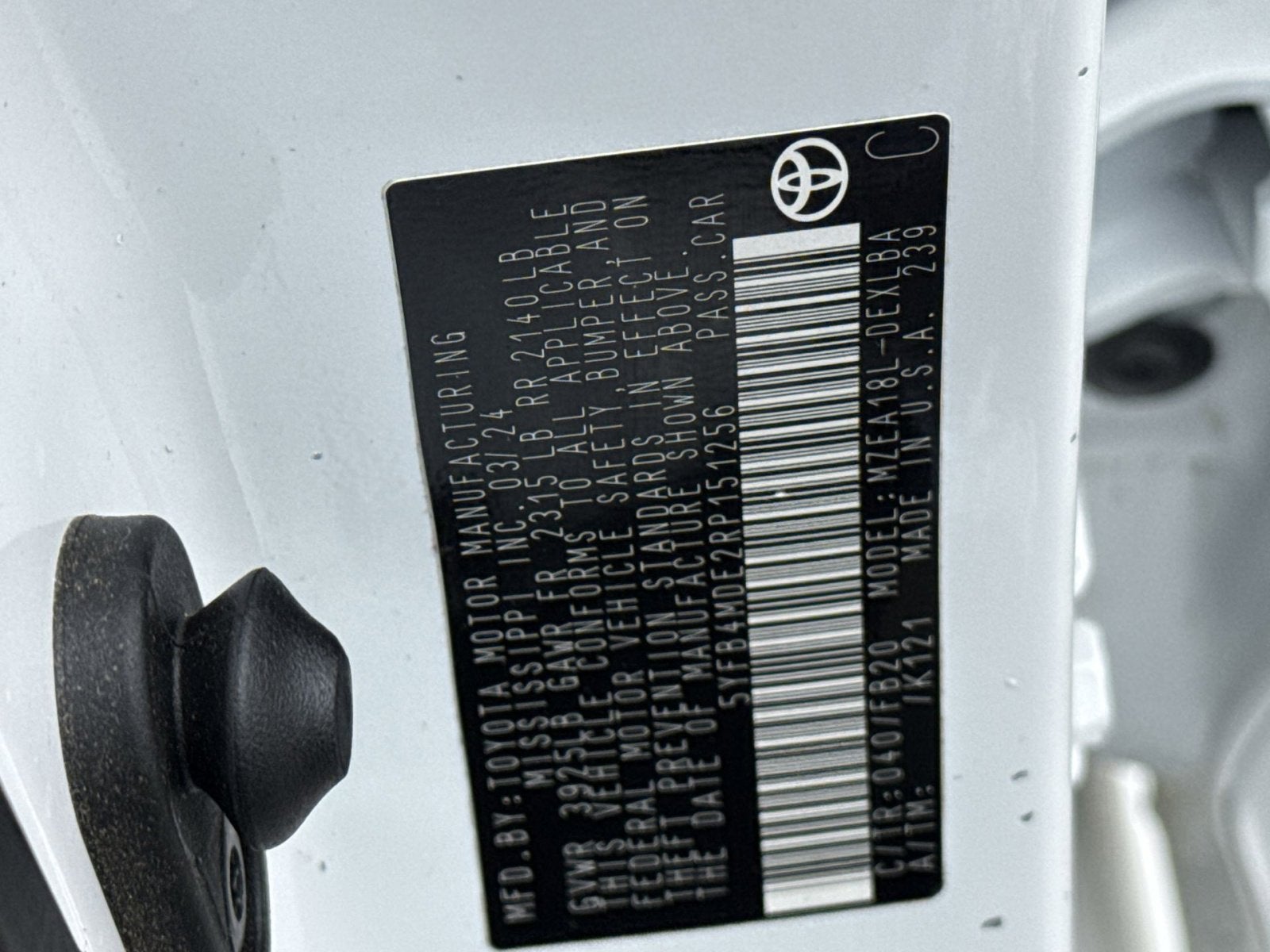 2024 Toyota Corolla LE