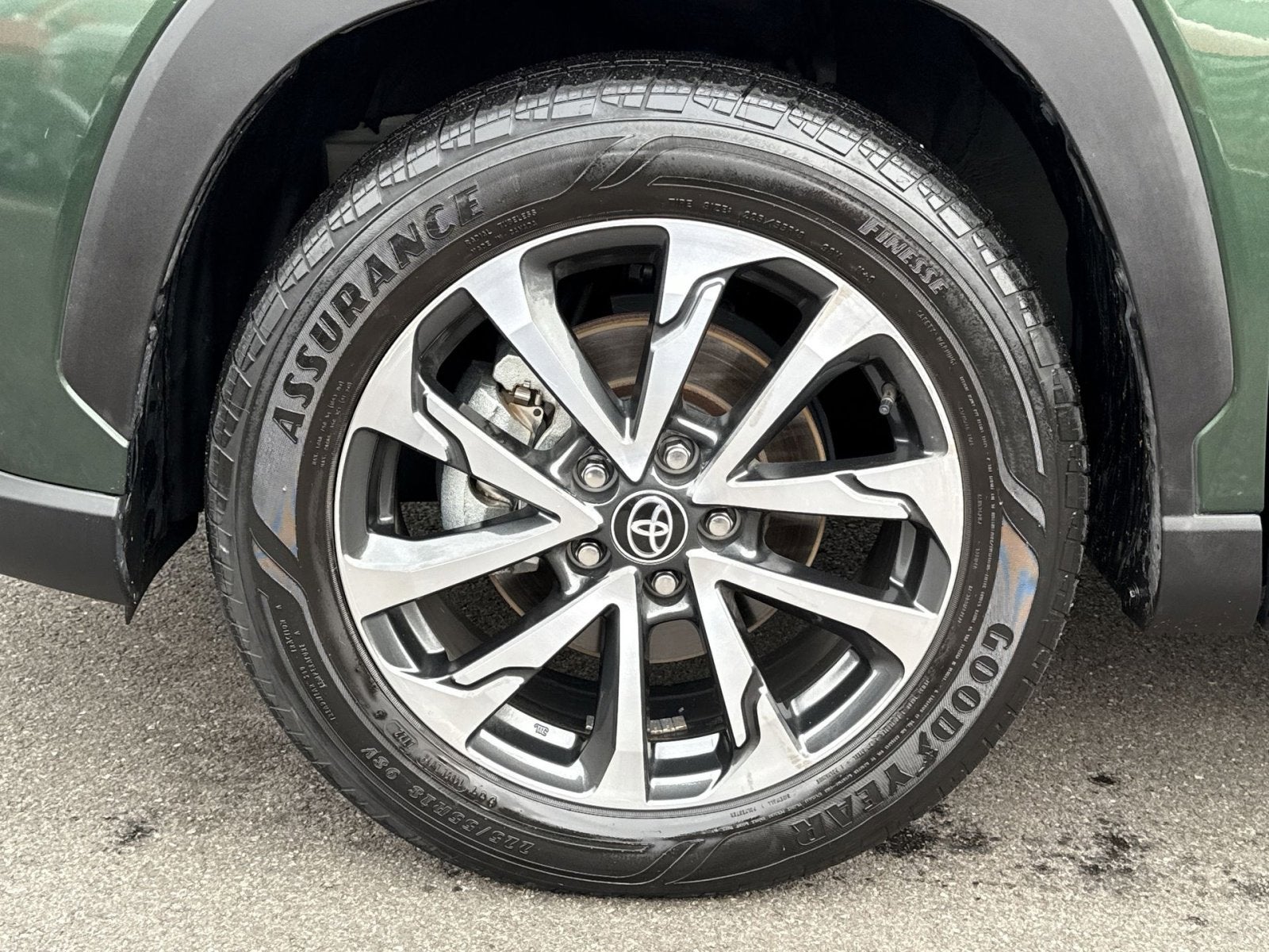 2022 Toyota Corolla Cross XLE