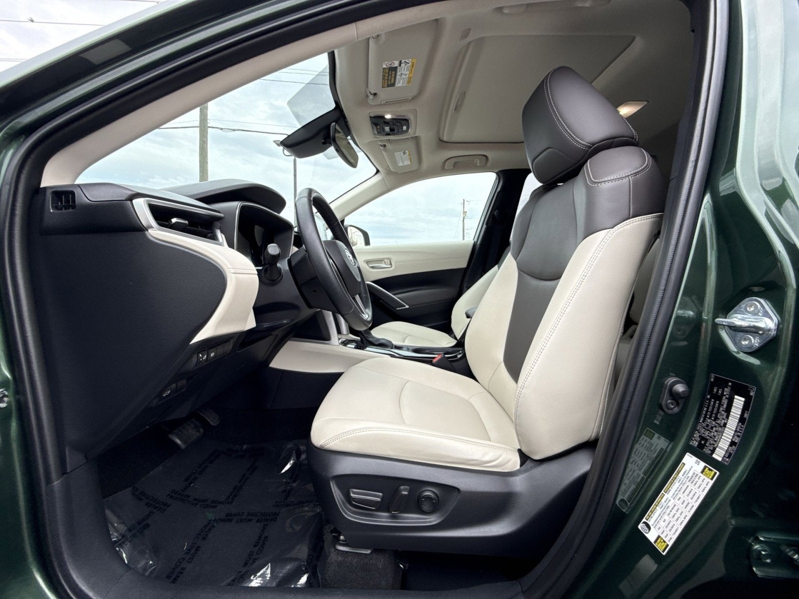 2022 Toyota Corolla Cross XLE