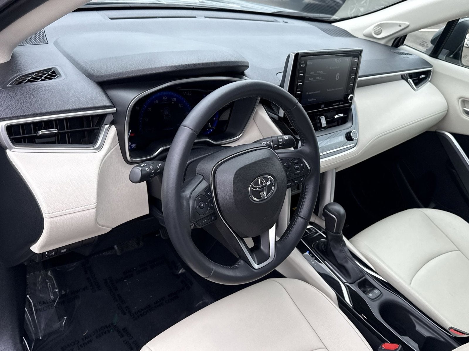 2022 Toyota Corolla Cross XLE