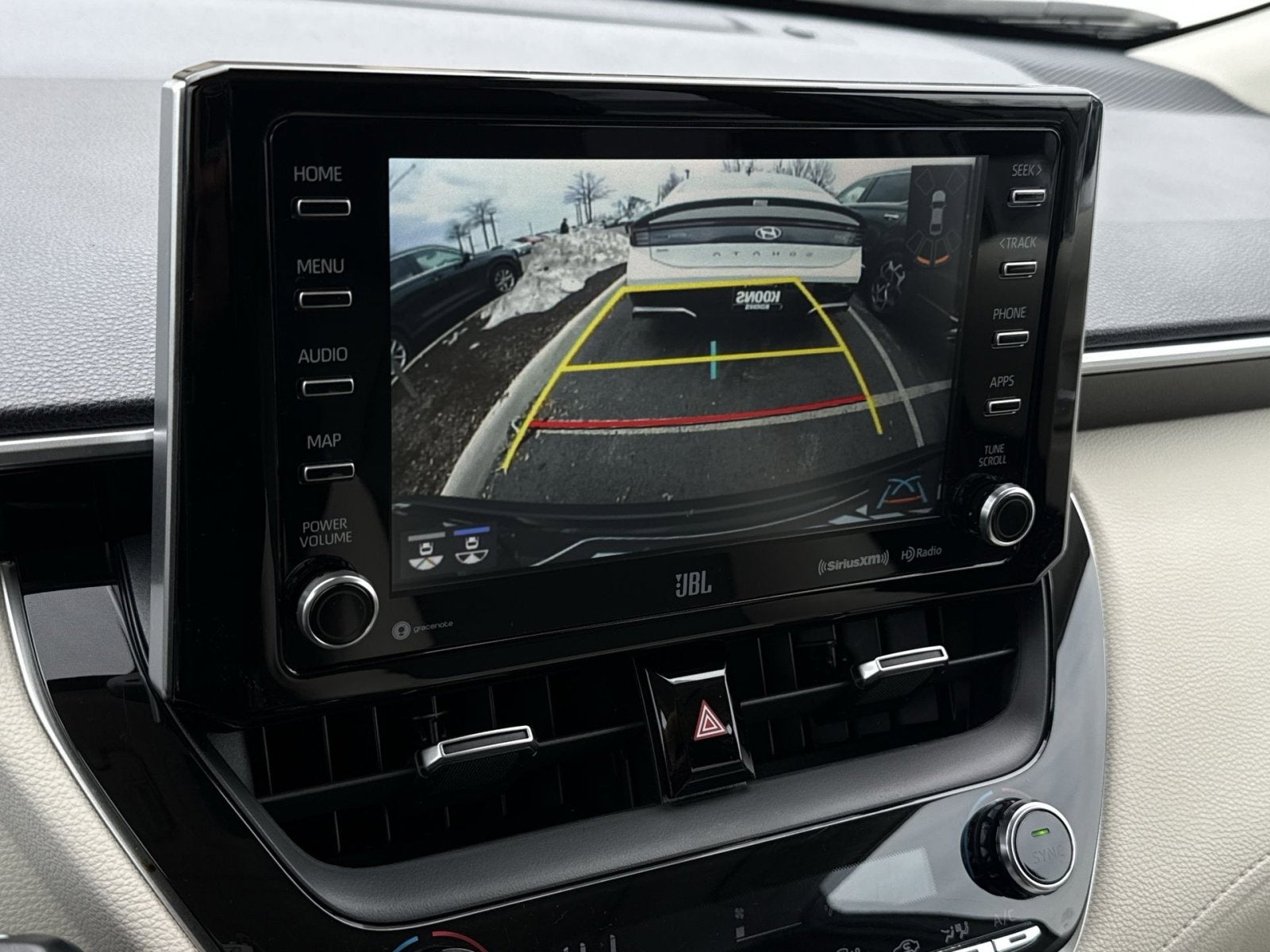 2022 Toyota Corolla Cross XLE