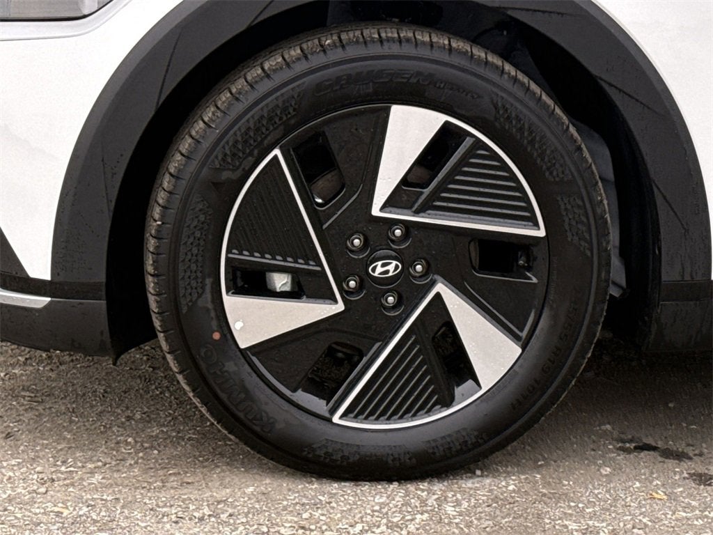 2025 Hyundai IONIQ 5 SE