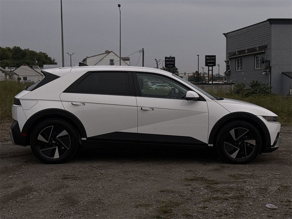 2025 Hyundai IONIQ 5 SE