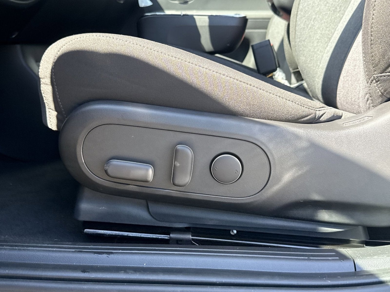 2025 Hyundai IONIQ 5 SE