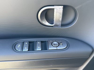 2025 Hyundai IONIQ 5 SE