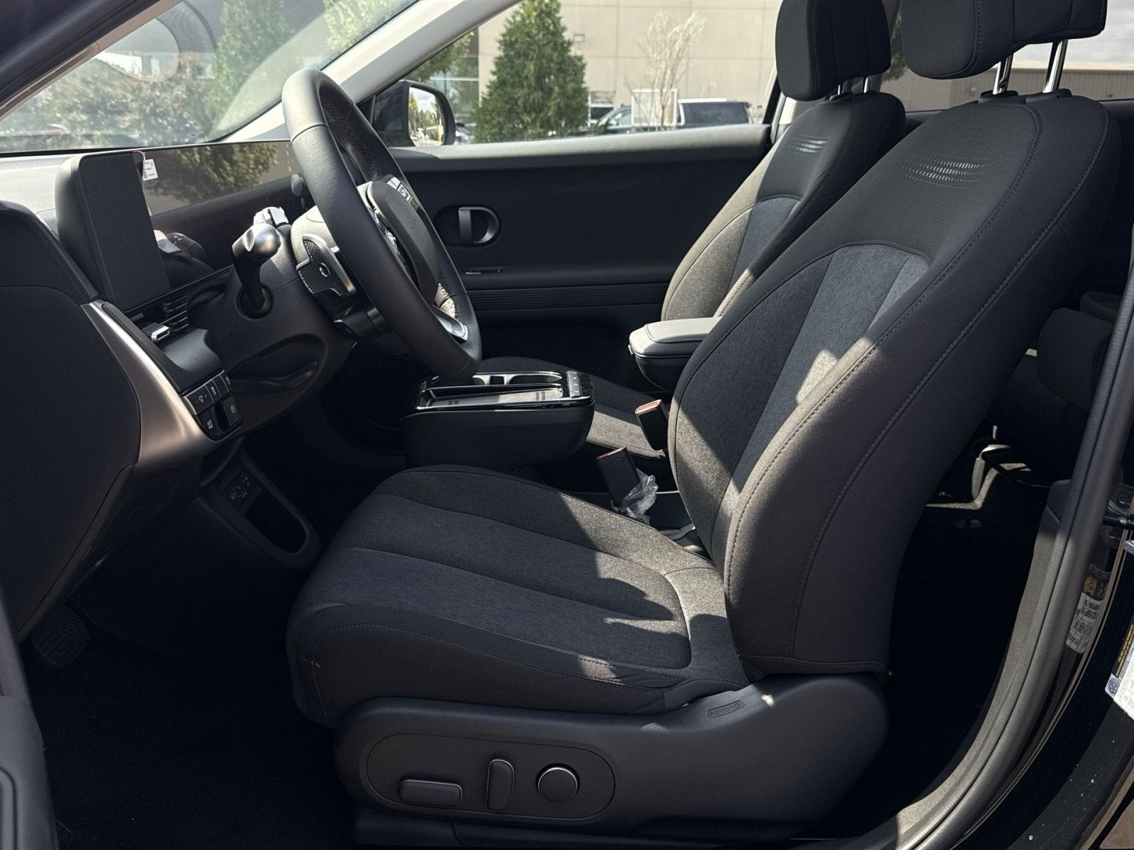 2025 Hyundai IONIQ 5 SE