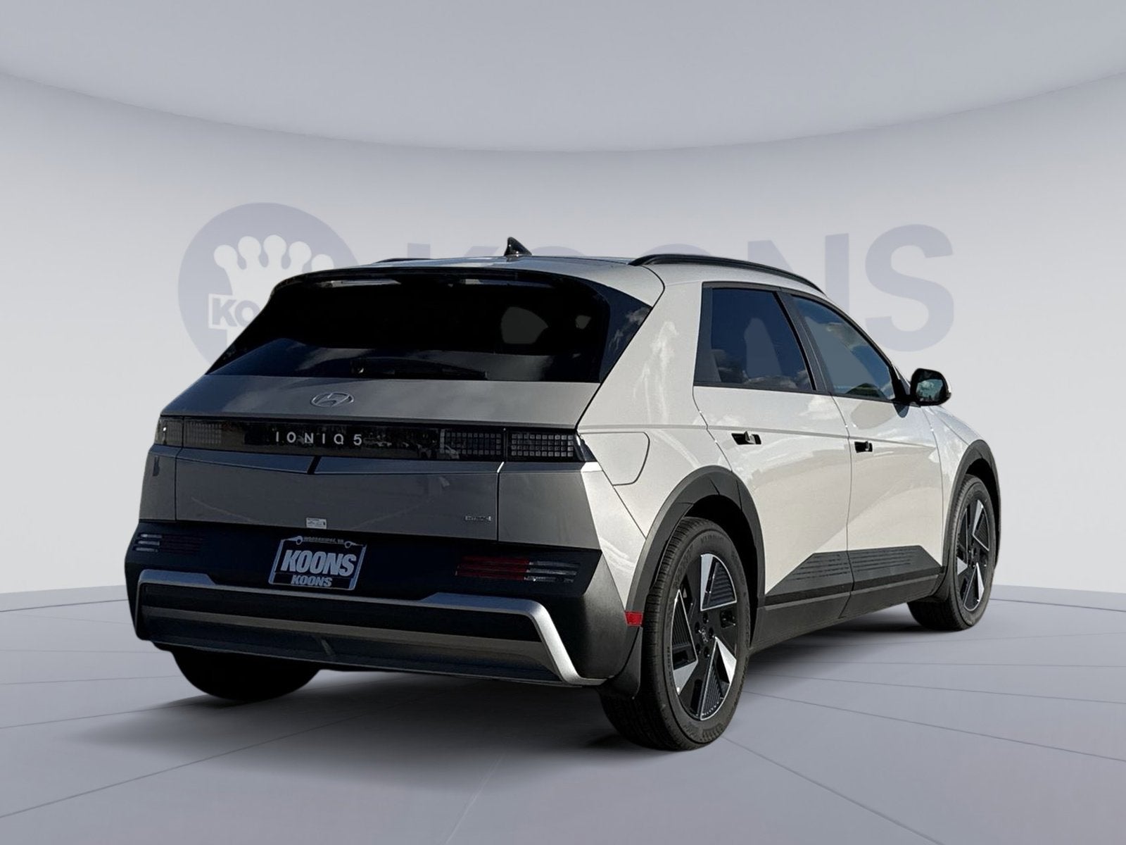 2025 Hyundai IONIQ 5 SEL