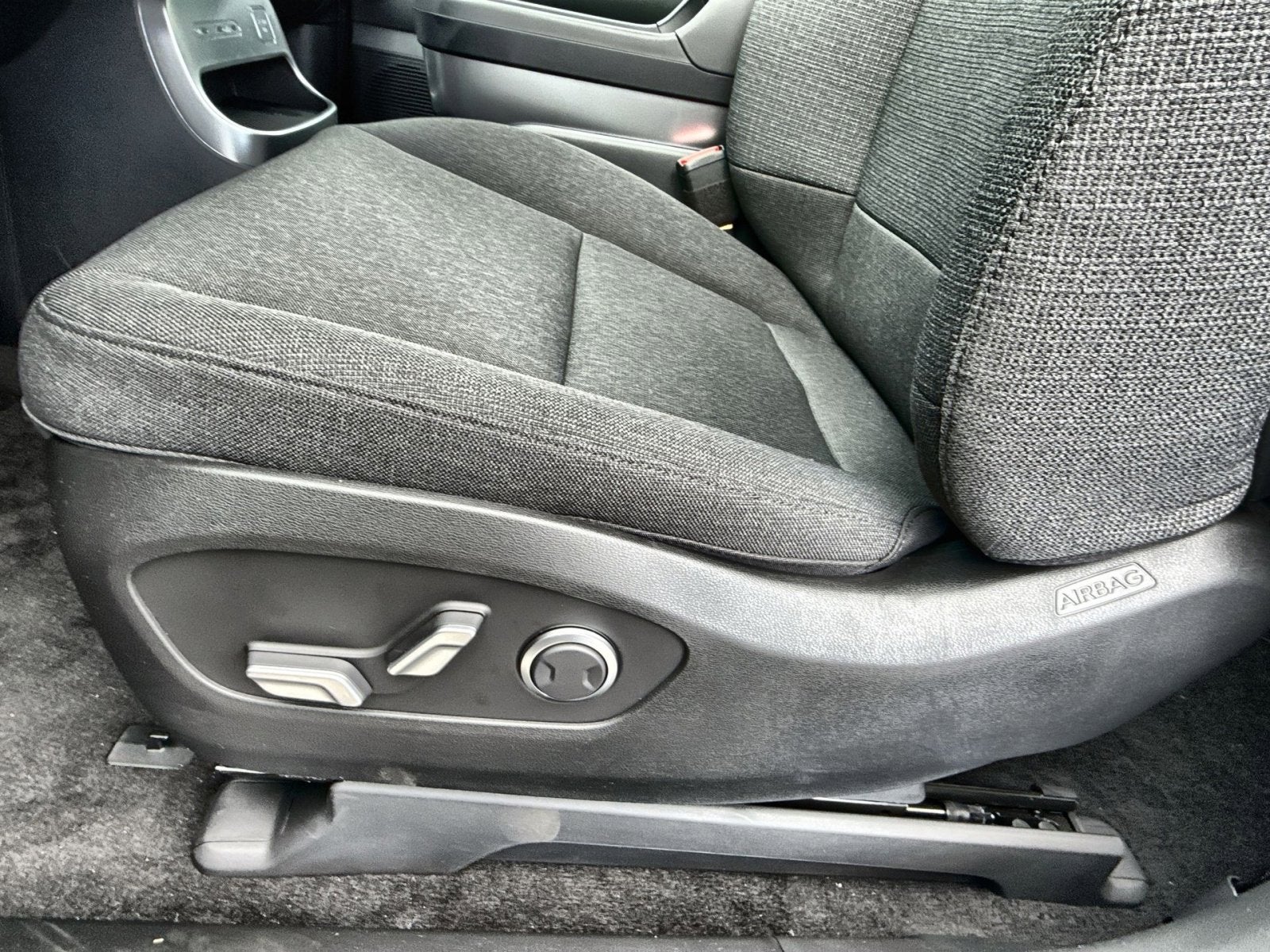 2026 Hyundai IONIQ 9 S