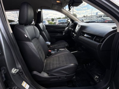 2020 Mitsubishi Outlander ES