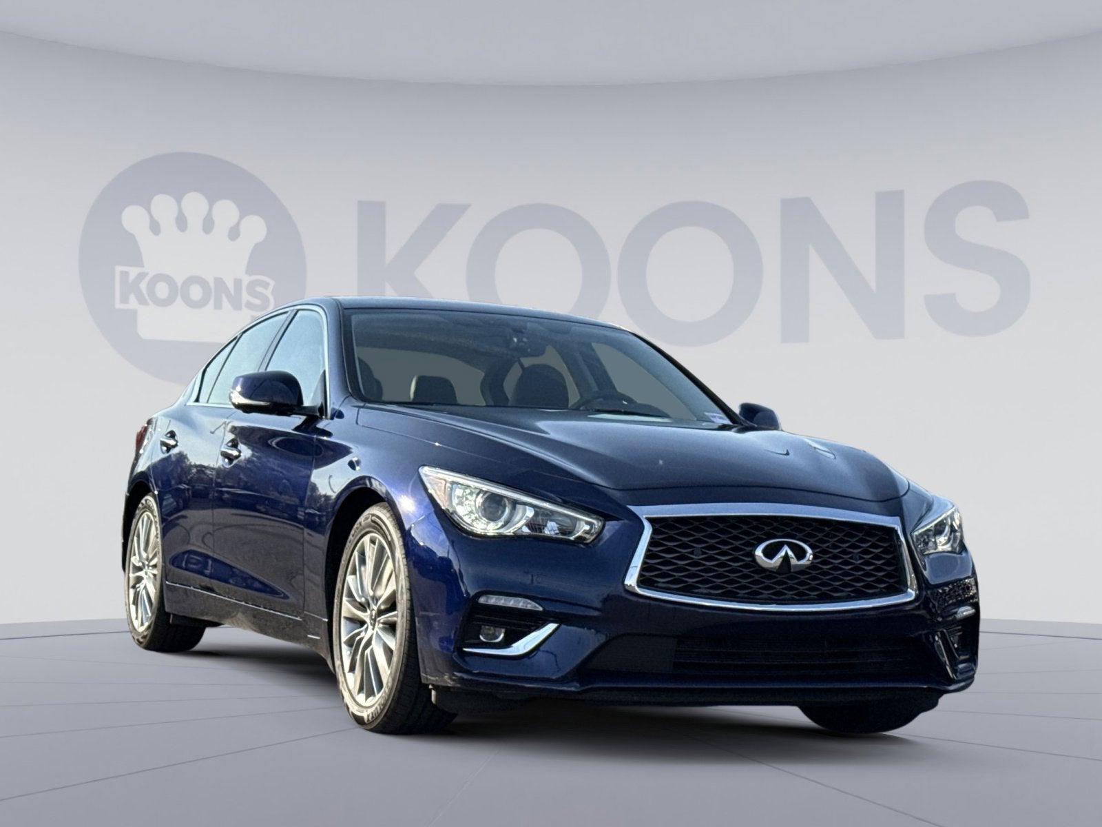 2023 INFINITI Q50 LUXE