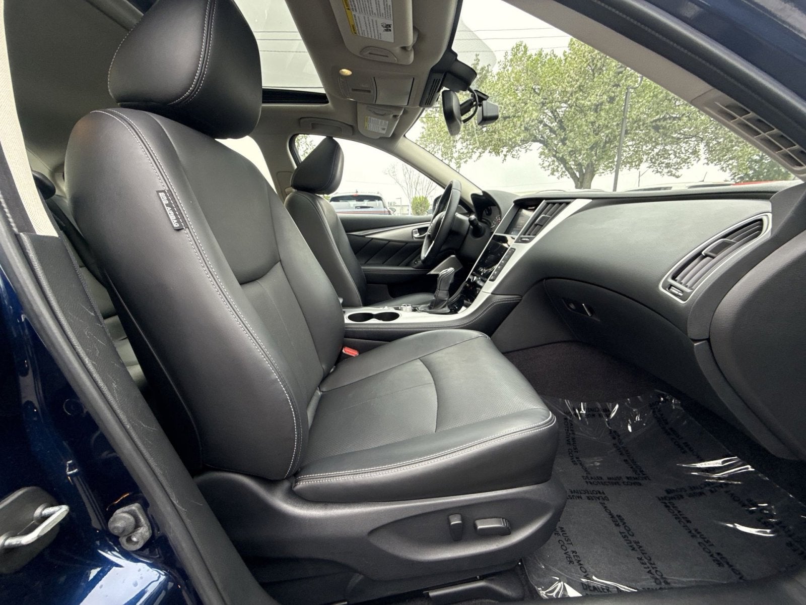 2023 INFINITI Q50 LUXE